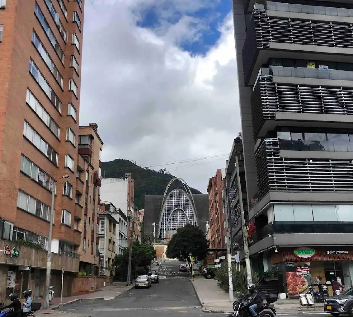 Apartment Comodo Apartamento En Bogota, Chapinero Central - Theatron Colombia